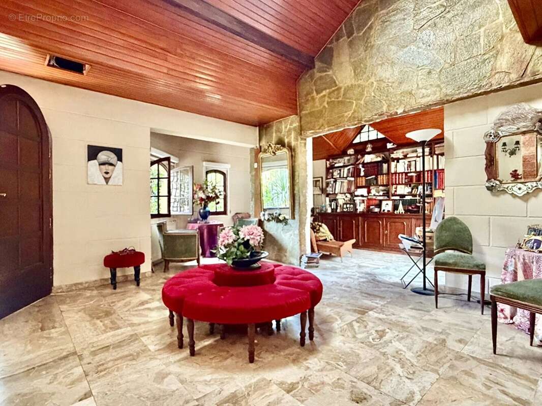 Maison à COLOMBES