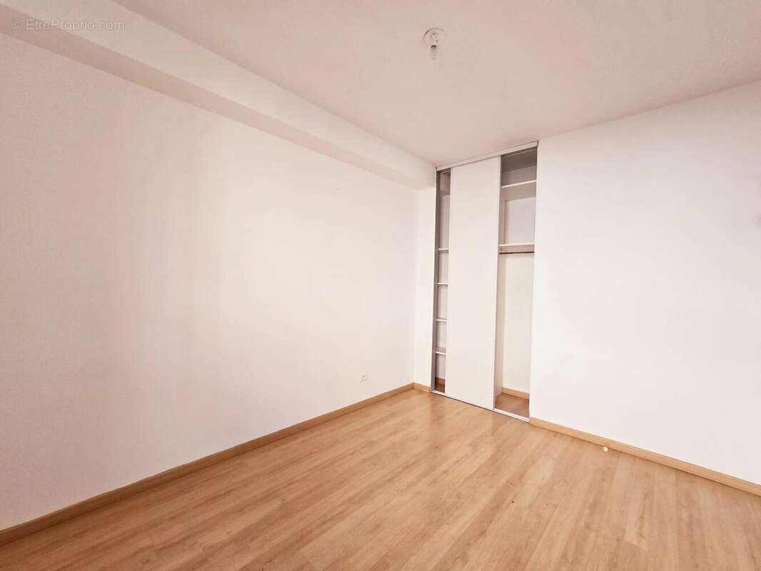 Appartement à ANSE