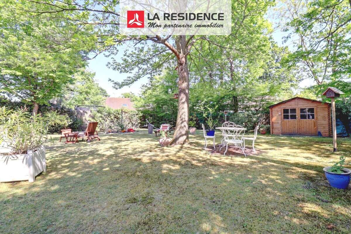 Maison à VERNEUIL-SUR-SEINE