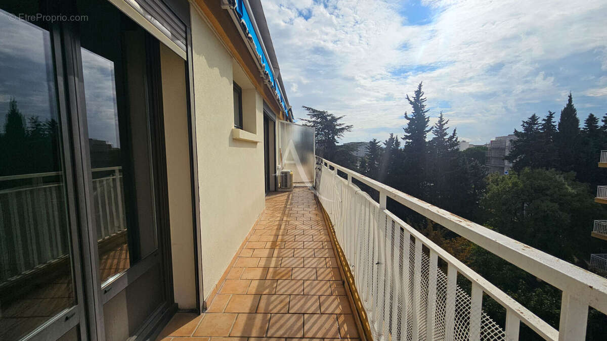 Appartement à NIMES