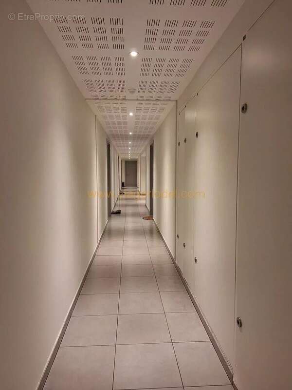 Appartement à PUGET-SUR-ARGENS