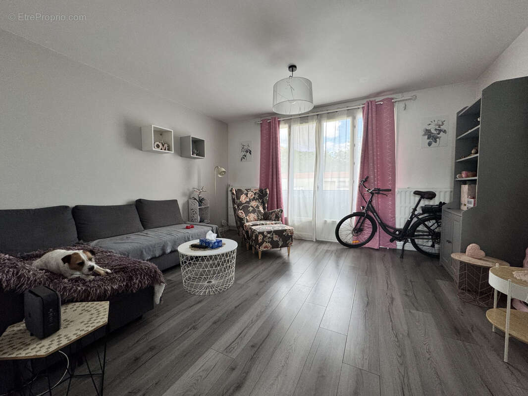 Appartement à FEYZIN