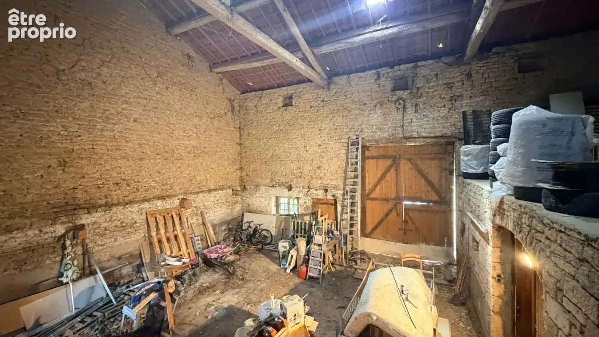 Le charme de l’ancien, le confort d’aujourd’hui… et des volumes qui donnent envie de s’installer immédiatement ! - photo 32