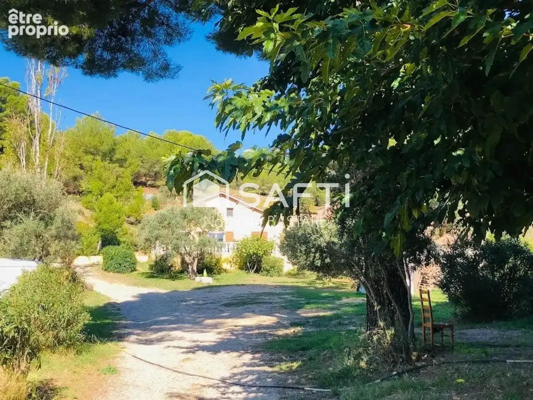 Photo 1 - Maison à ENSUES-LA-REDONNE
