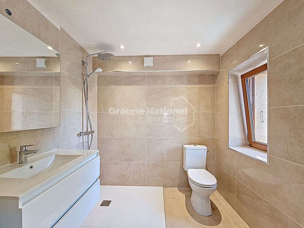 FAYENCE  -  Maison de village de 142m² avec jardin et terrasse - photo 12