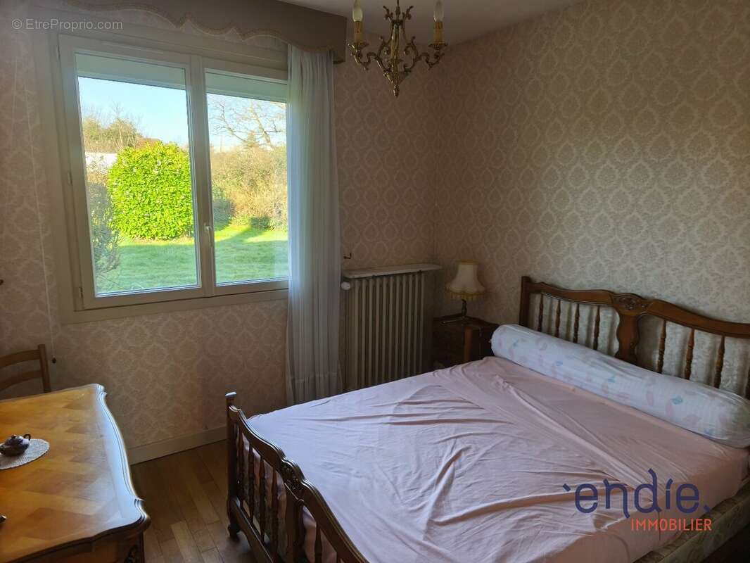 Maison à COSNE-D'ALLIER