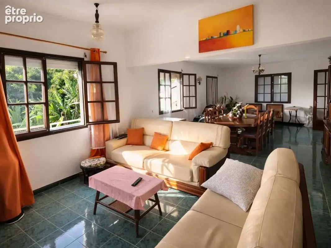 Maison 5 pièces 130 m² à vendre à Sainte-Suzanne (97441) - photo 6