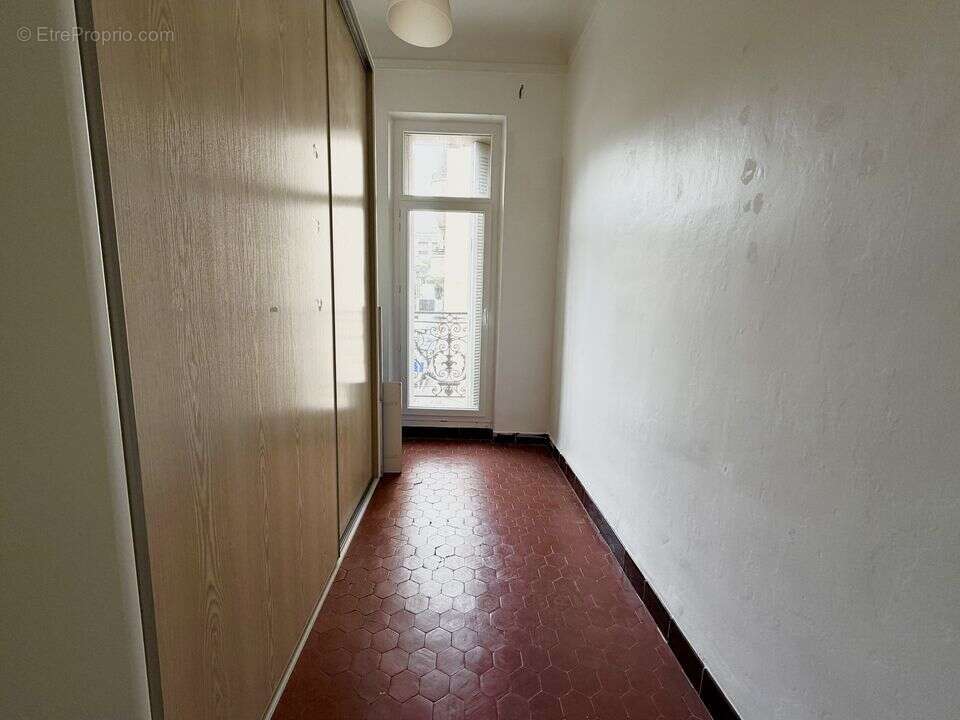 Appartement à MARSEILLE-8E