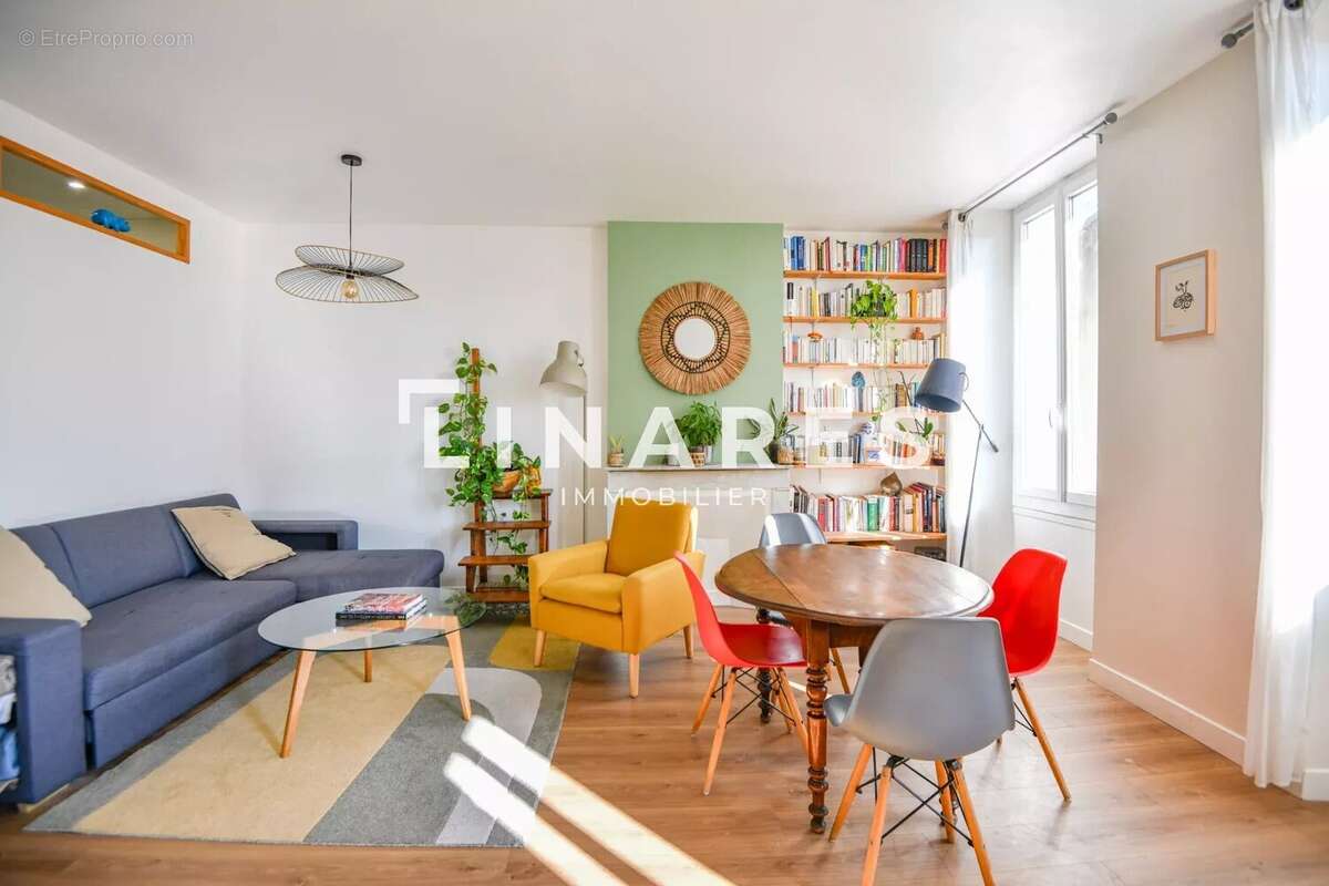 Appartement à MARSEILLE-5E