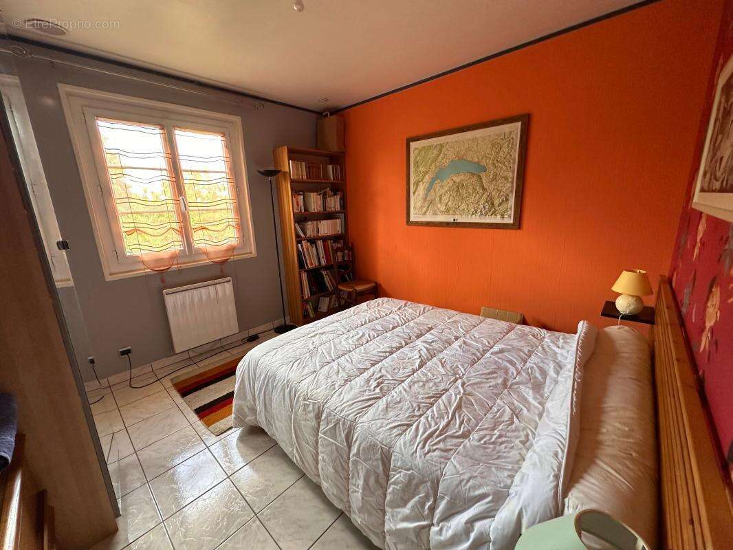 Maison à SAINT-GERMAIN-LES-ARPAJON