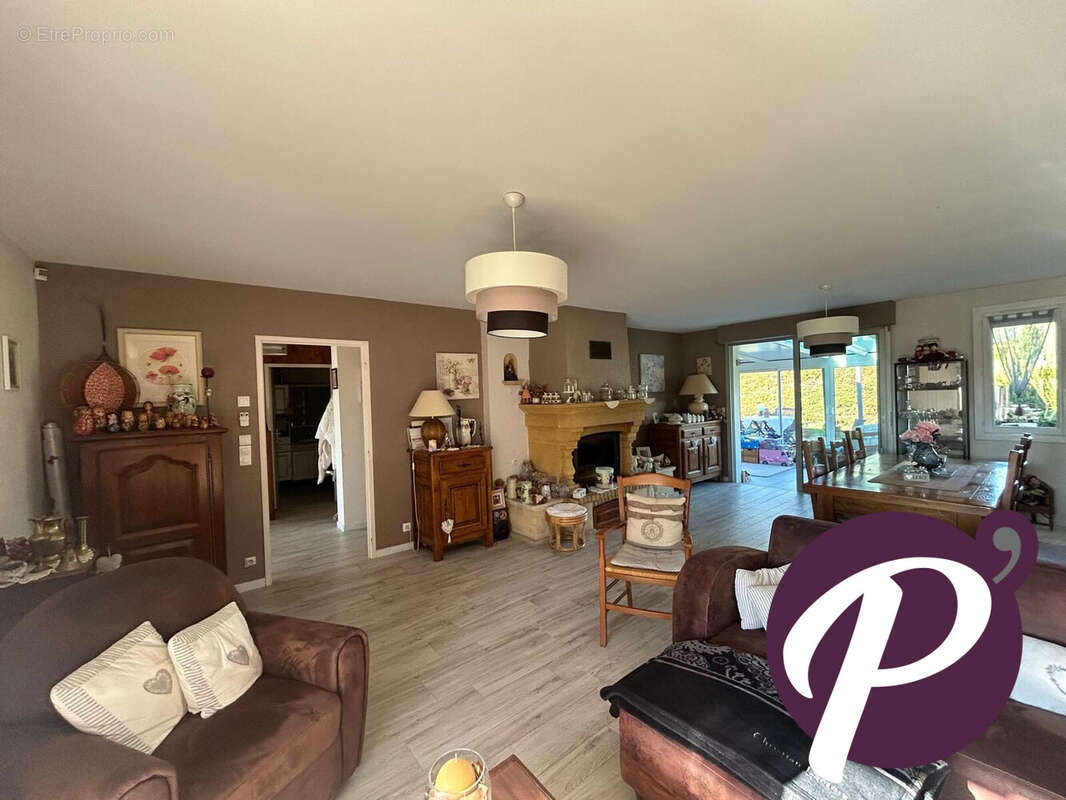 Maison à PRIGONRIEUX