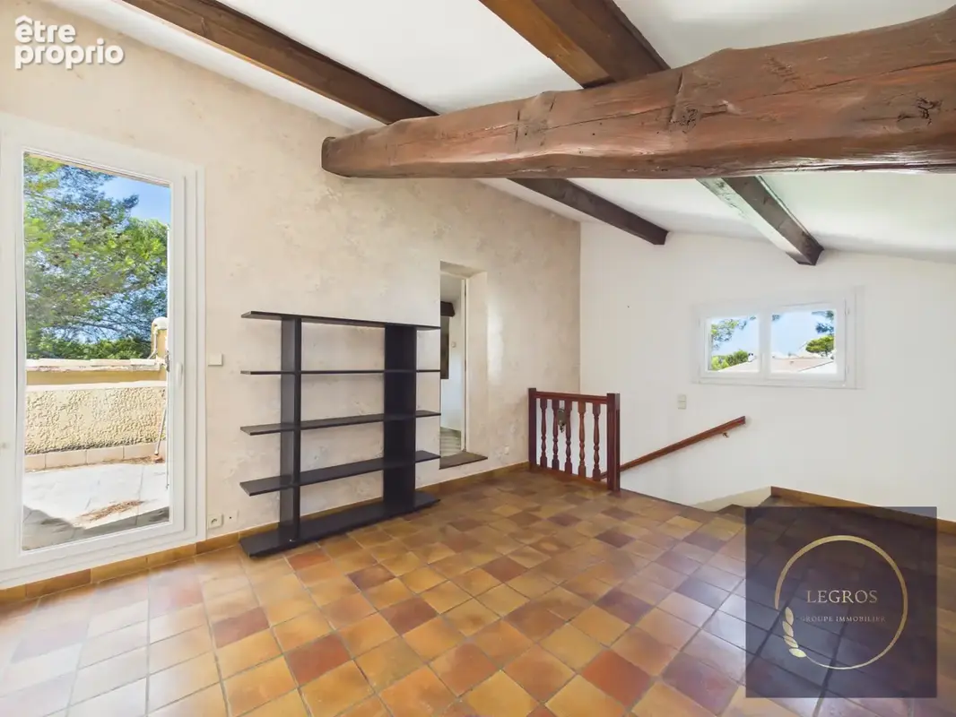 Maison d'architecte de 135 m2 sur plus de 700 m2 de terrain avec une vue sur les Alpilles - photo 7