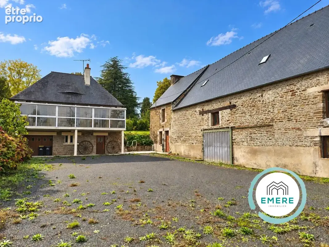Maison à PLEINE-FOUGERES