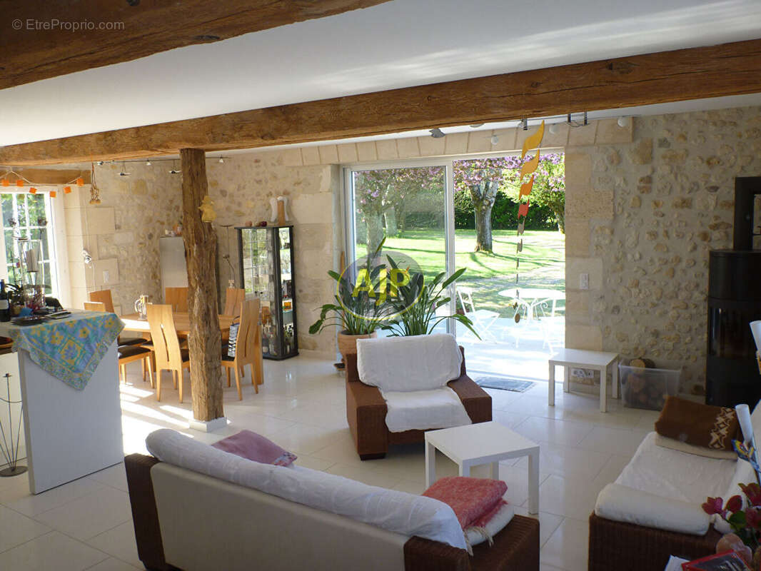 Maison à LESPARRE-MEDOC