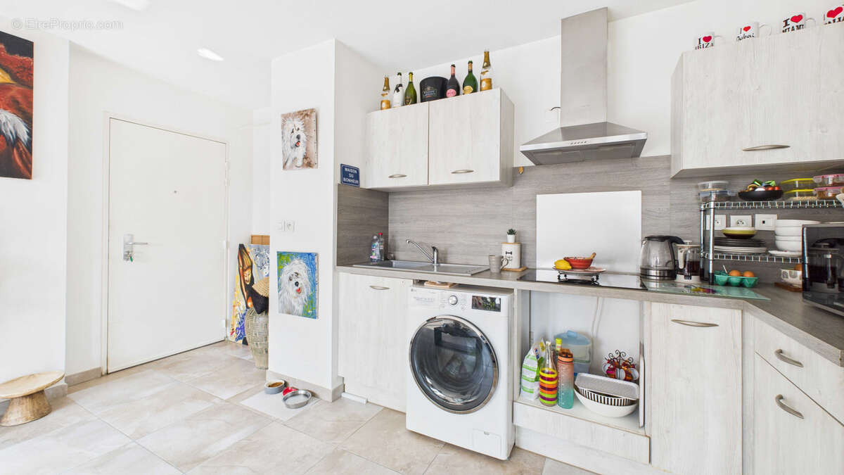 Appartement à CARQUEIRANNE