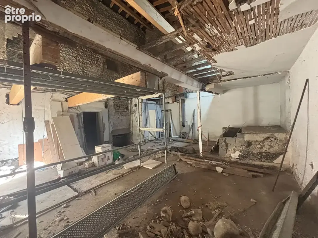 GRANGE A RENOVER 170 à 210 m² -  Chateauneuf Sur Isere - photo 11
