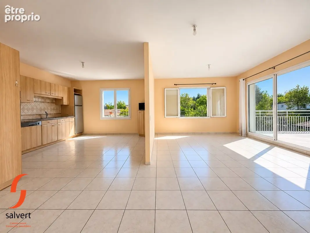 A vendre, Maison 4 chambres, ascenseur, garage, jardin. - photo 5