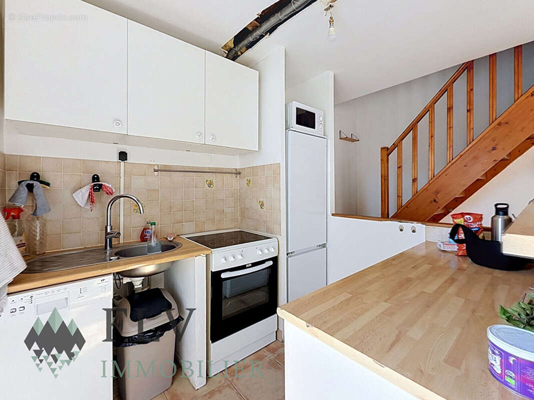 Superbe appartement 3 pièce(s) situé au village de Clans  06420 - photo 3