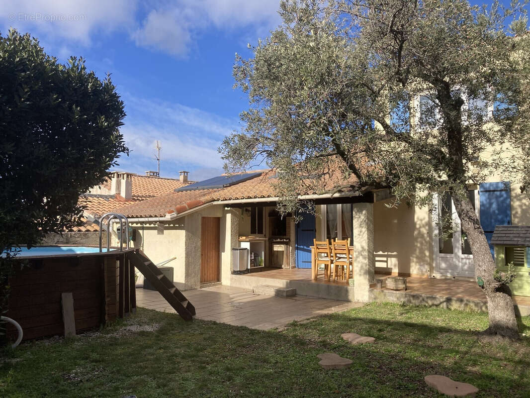 Maison T4, 3 chbres, gge sur 325 m² - photo 3