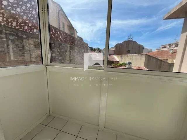 Appartement à HYERES