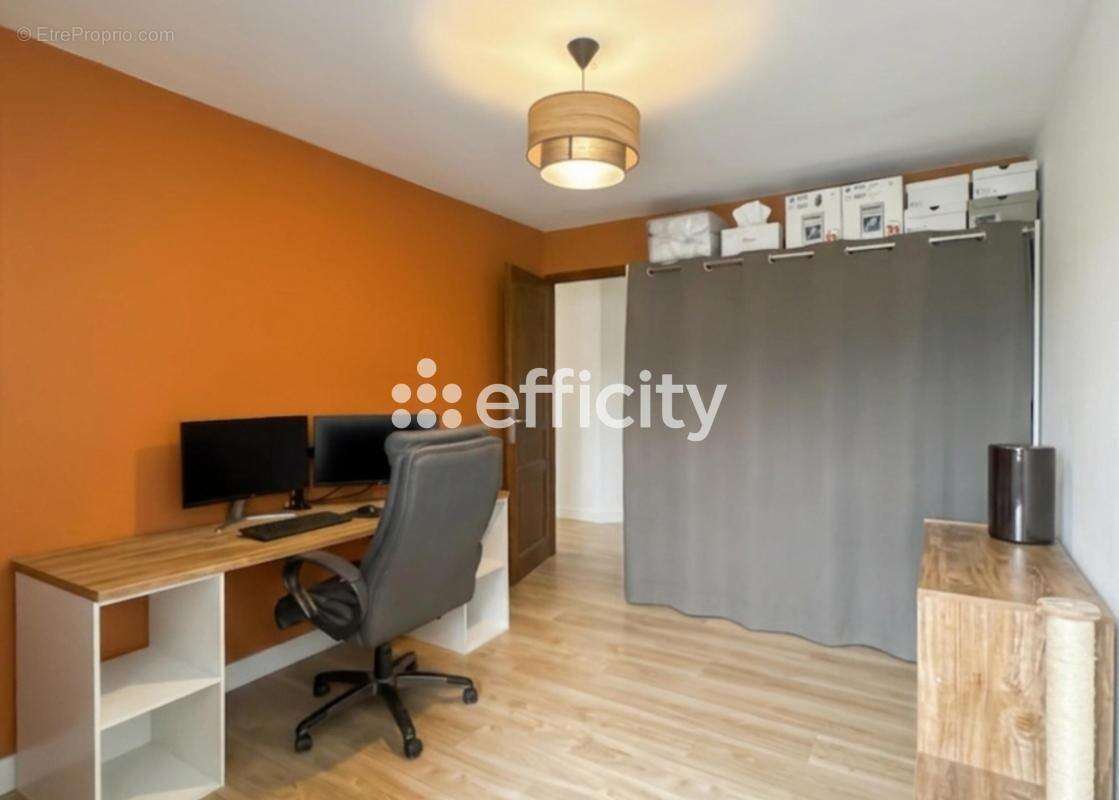 Appartement à MARIGNIER