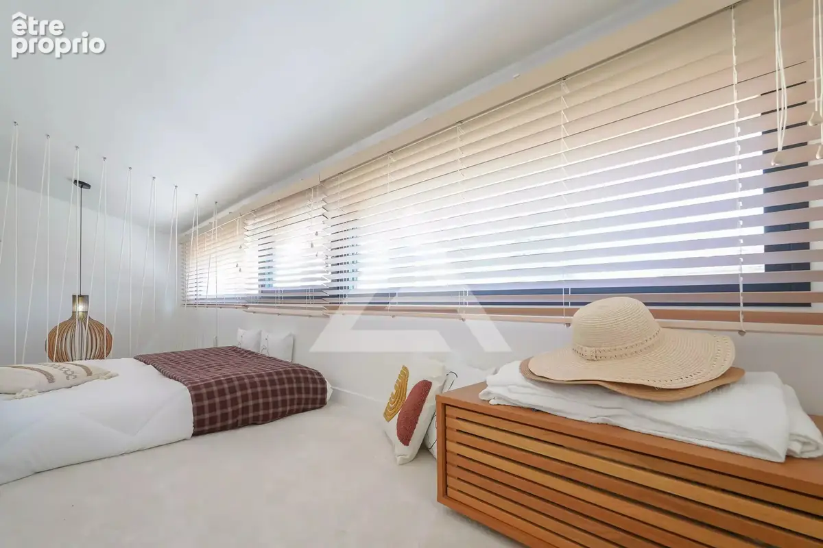 Villa  avec piscine - beausoleil - garage et parking - photo 20