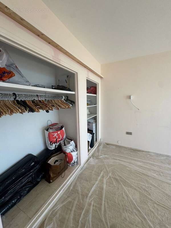 Appartement à VILLENEUVE-LOUBET
