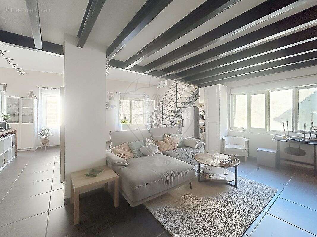 Appartement à BELLEGARDE