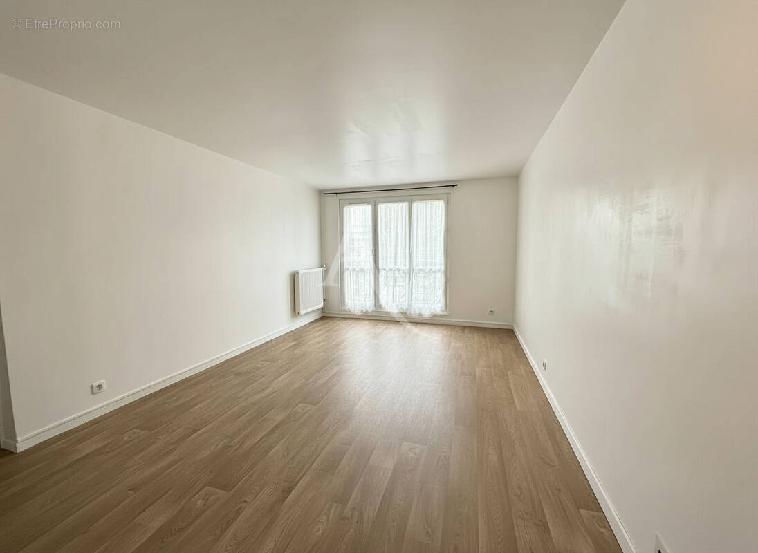Appartement à BROU-SUR-CHANTEREINE