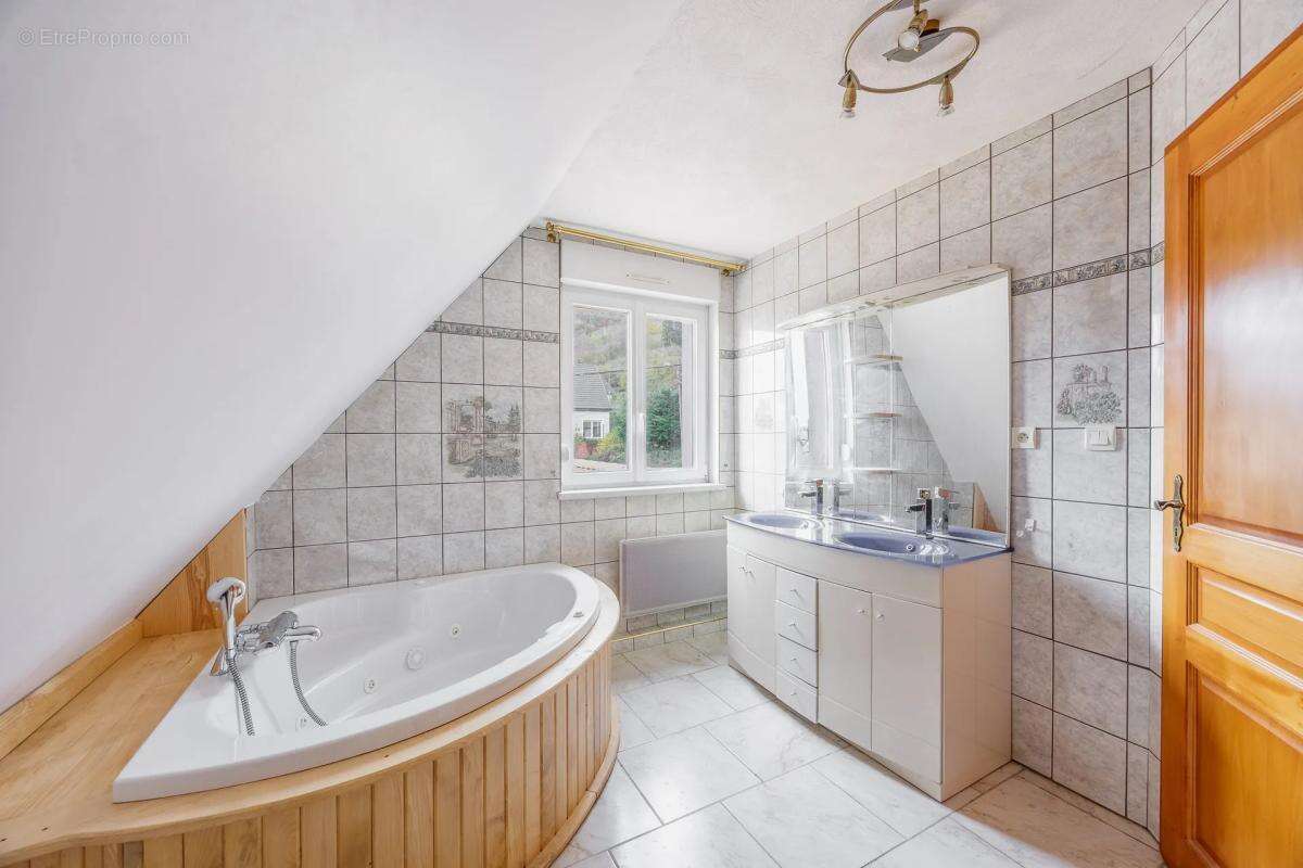 Maison à NATZWILLER