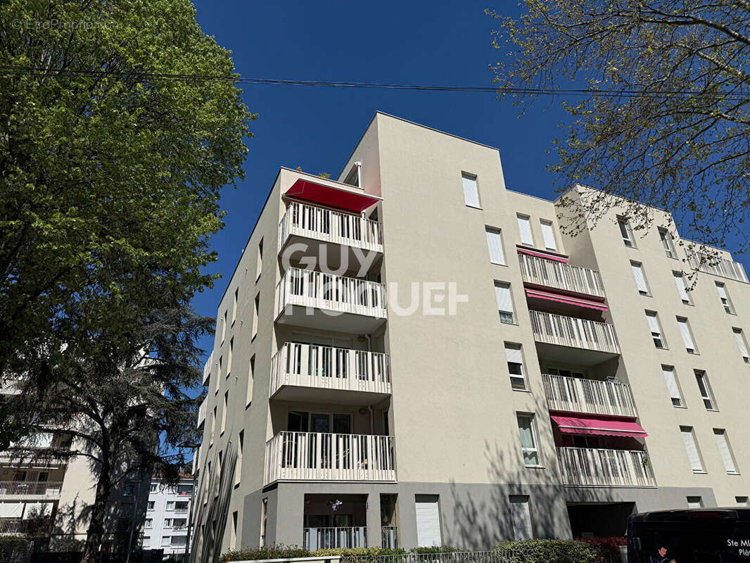 Appartement à GIVORS
