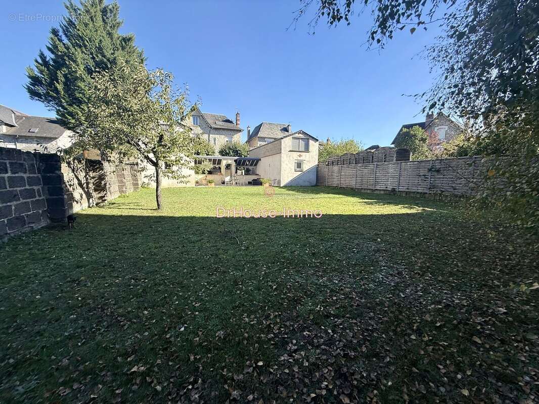 Maison à BRIVE-LA-GAILLARDE