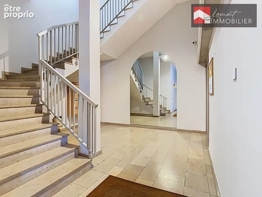 CHALON-SUR-SAÔNE À VENDRE - Spacieux appartement 4 pièces - 123 m² - photo 18