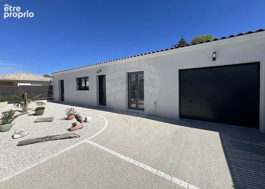 Maison à MEDIS