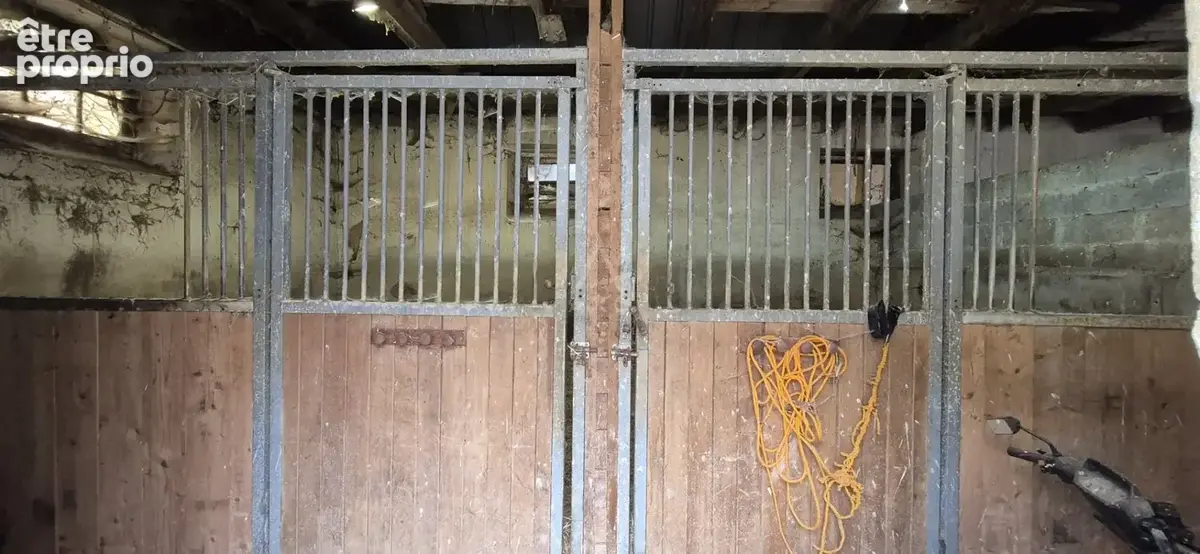 Corps de ferme en pierre  2,3 hectares  propriété équestre  calme absolu - photo 15