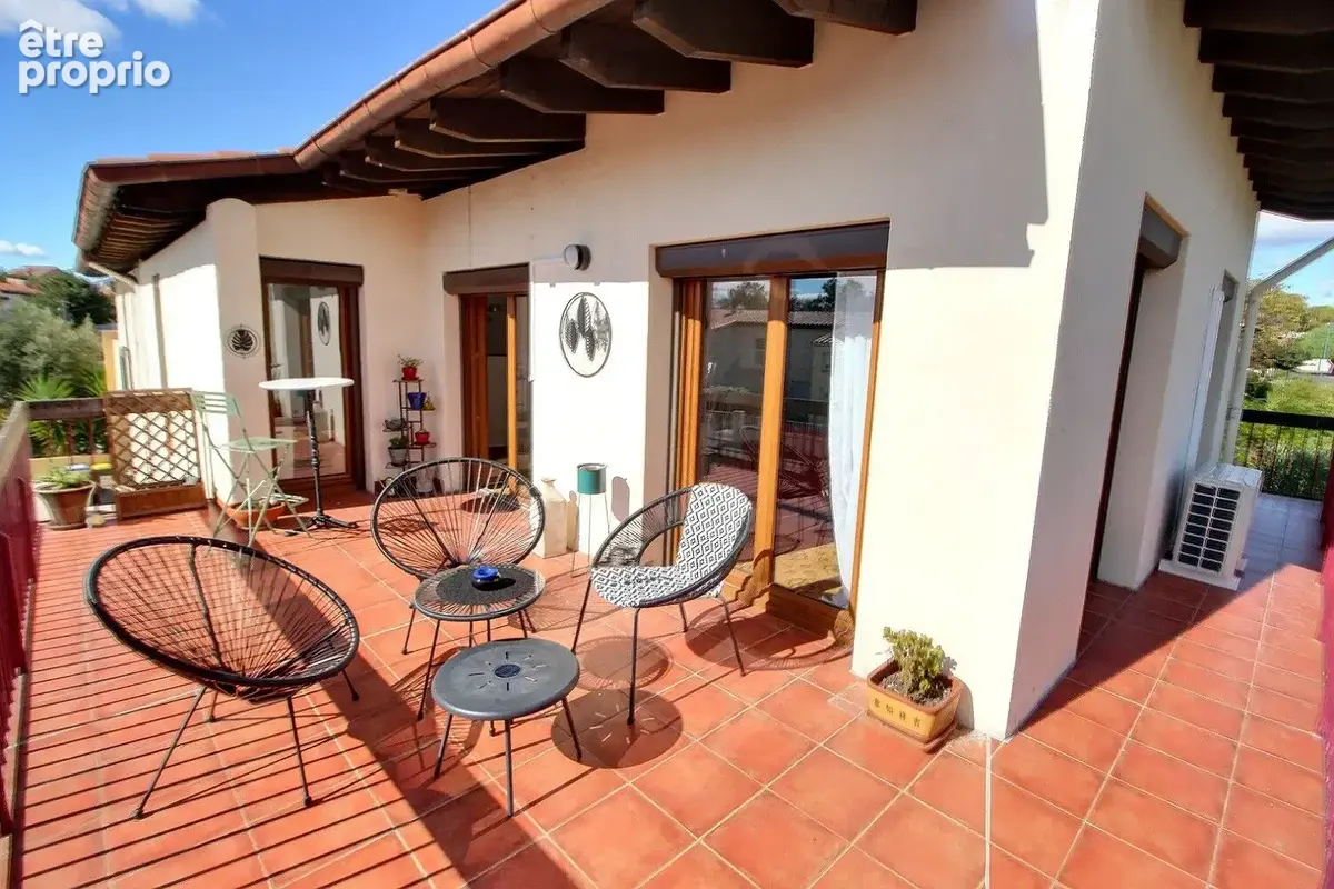 Cabestany villa 3 faces de 140m² sur terrain 3 faces de 300 m² - photo 2