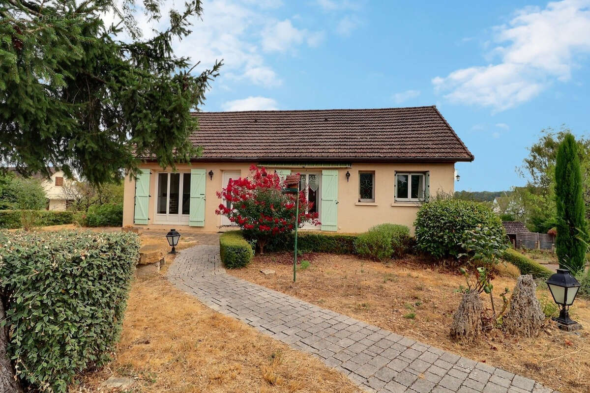 MELLECEY, côte chalonnaise, maison sur sous-sol avec terrain - photo 4