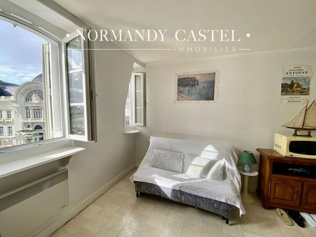 Appartement à TROUVILLE-SUR-MER