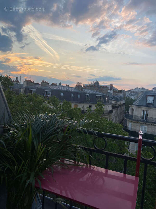 Appartement à PARIS-9E