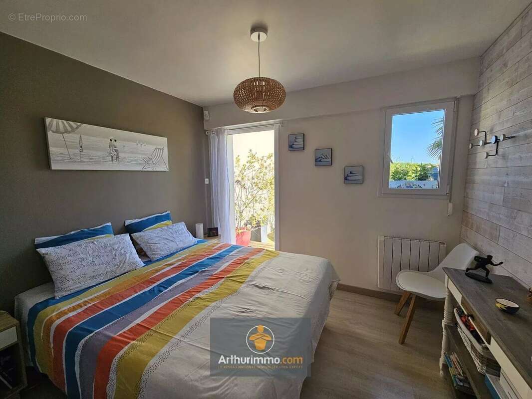 Maison à SAINT-JEAN-DE-LIVERSAY