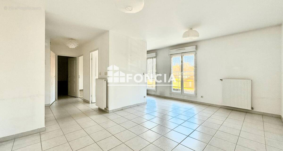 Appartement à BOURGOIN-JALLIEU