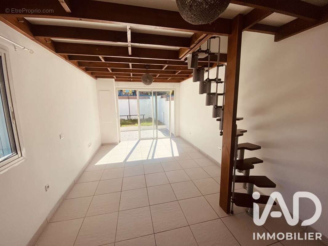 Photo 3 - Maison à LE TAMPON