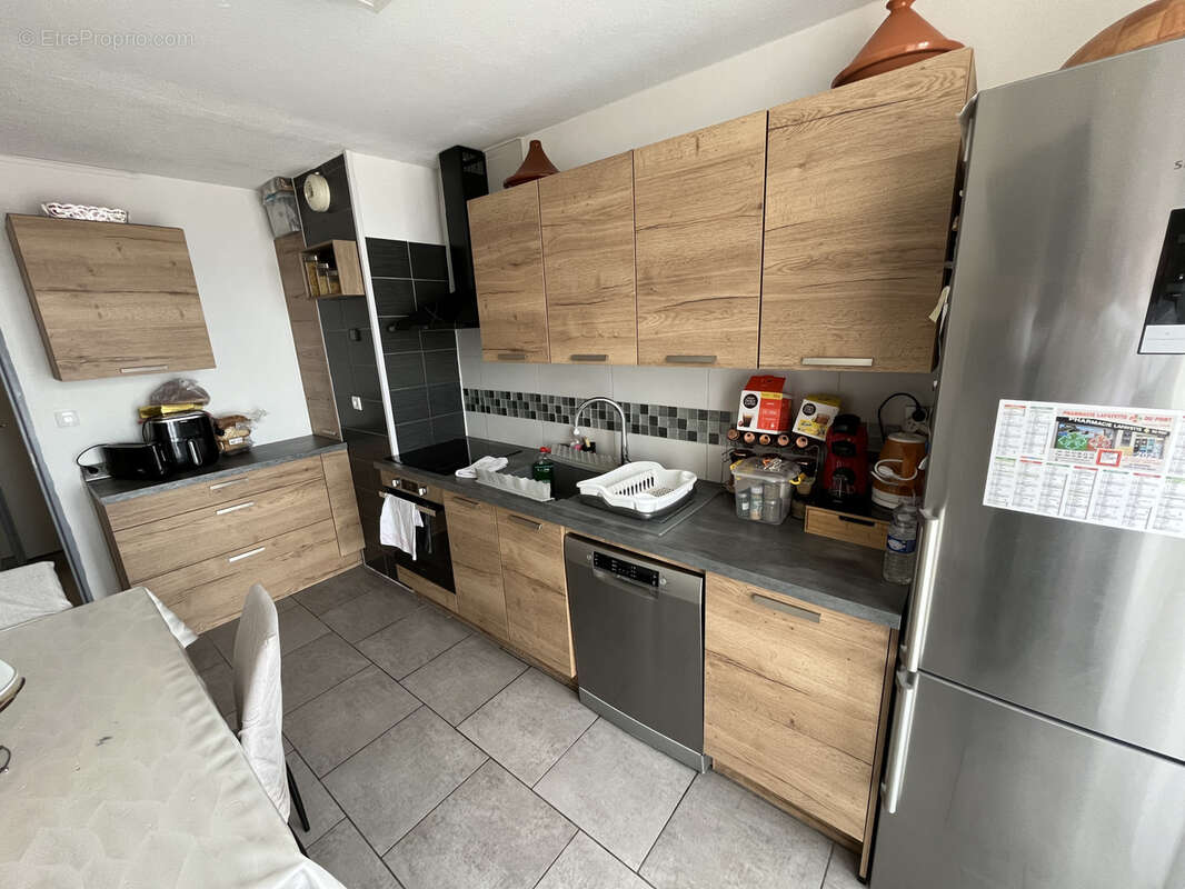 Appartement à PORT-DE-BOUC