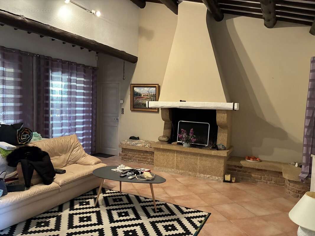 Maison à VENELLES