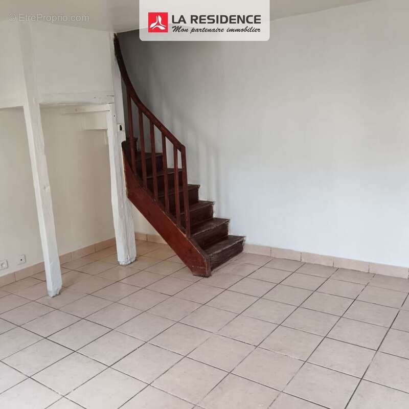 Maison à PETIT-COURONNE