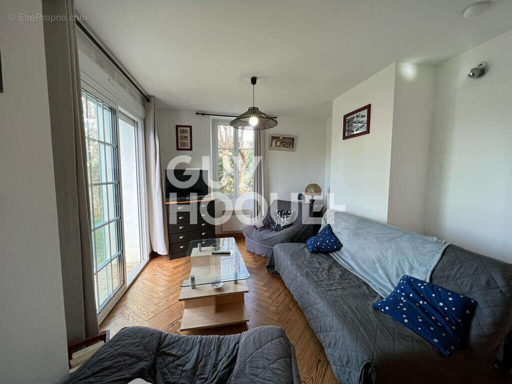 Appartement à CAMBO-LES-BAINS