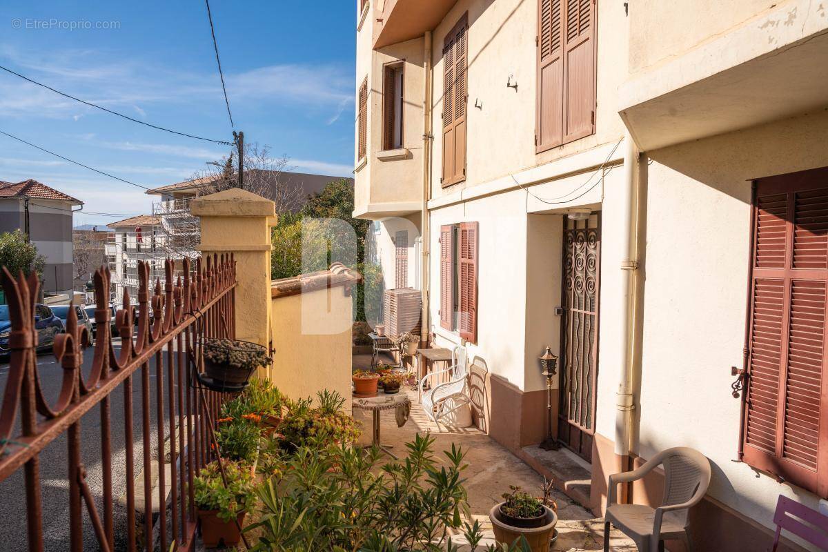 Appartement à SAINT-RAPHAEL