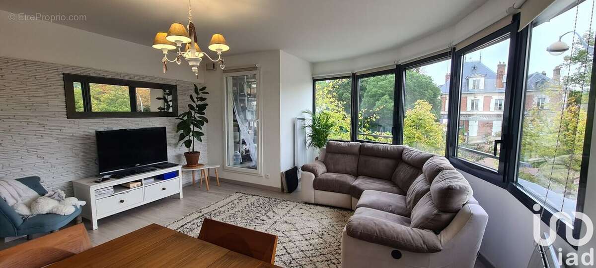 Photo 2 - Appartement à QUINCY-SOUS-SENART