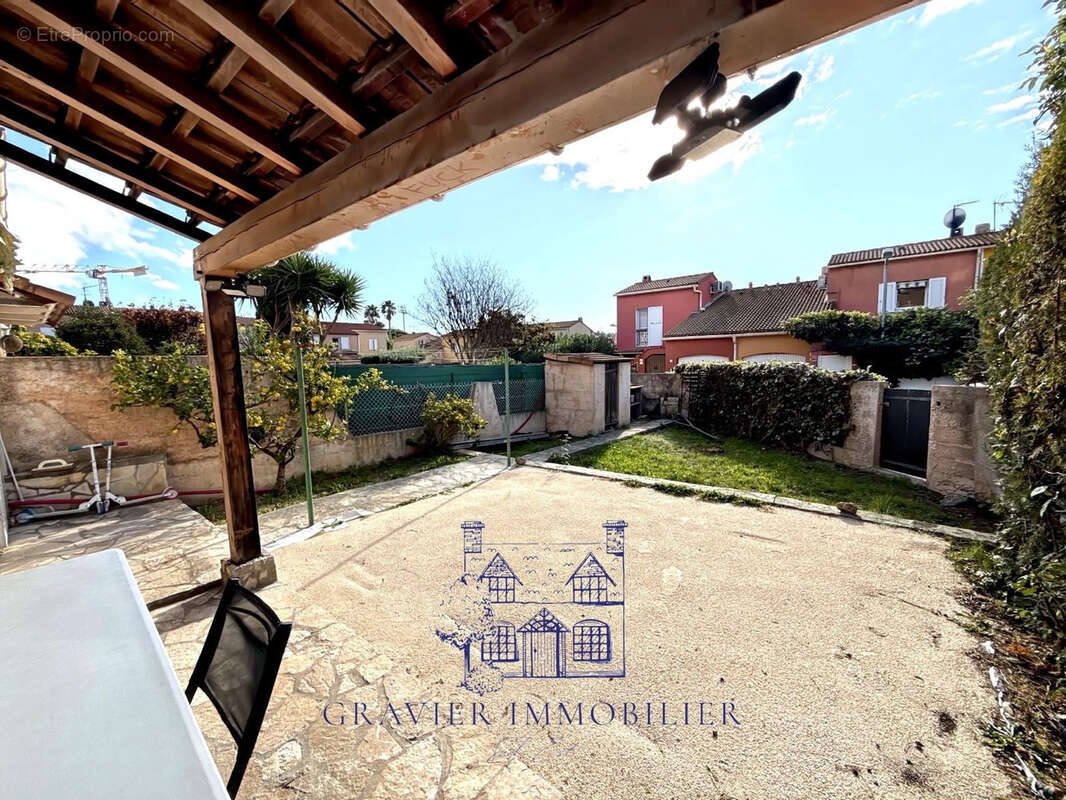 Maison à LA VALETTE-DU-VAR