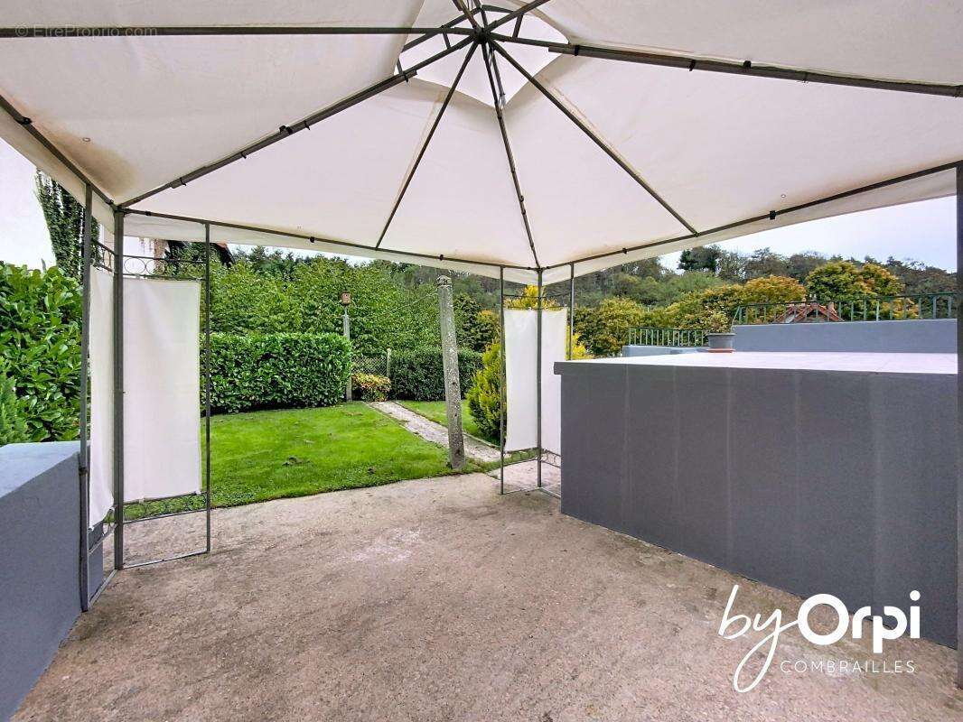 Maison à SAINT-ELOY-LES-MINES